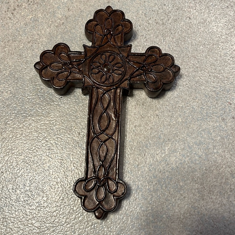Super cute wall cross